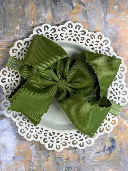 Headband Oversize Scalloped Bow - 5.5"