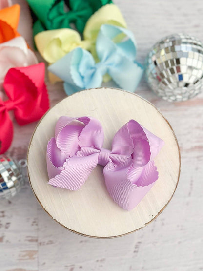 Bow Classic Scalloped - Alligator Clip - 4.5"